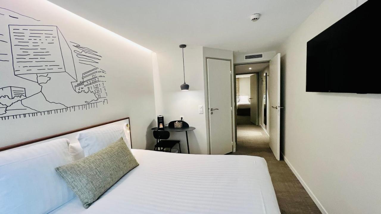 Family Comfort Room,1287021166:JPEG